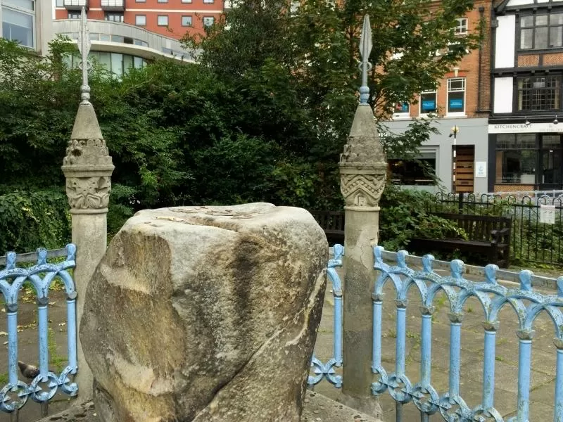 Kingston-upon-Thames – coronation stone